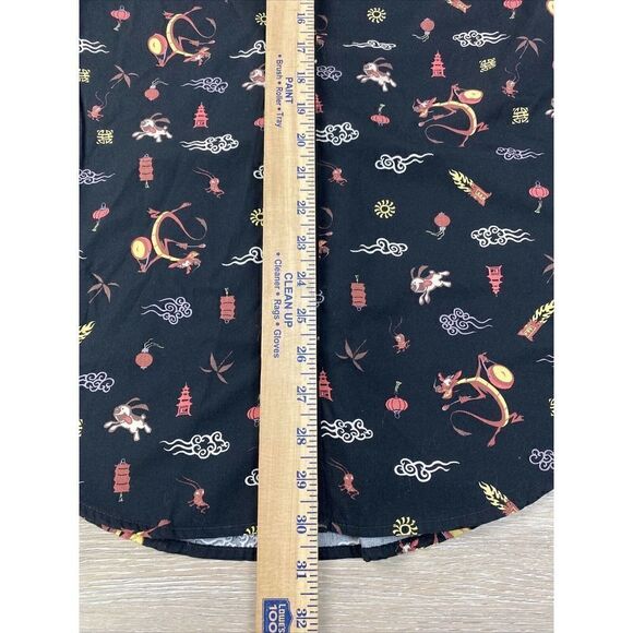 Our Universe Disney Mulan Icons Allover Print Woven Button Up Men's XS Rare EUC‎ - Picture 5 of 8